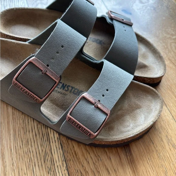 Birkenstock Women's Sandals - Gray with Brown Buckles - Picture 2 of 7